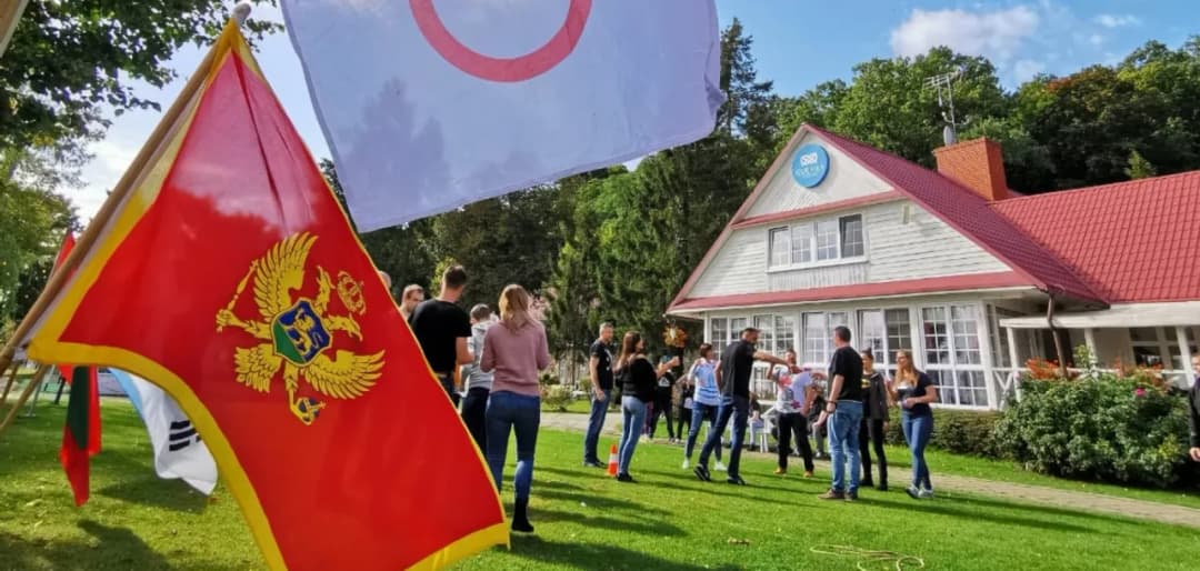 Obóz integracyjny: 8 kluczowych informacji dla pracowników