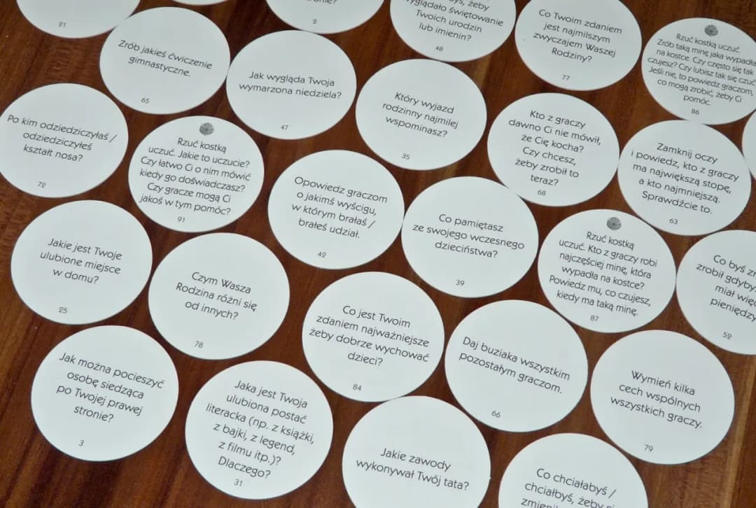 Pytania integracyjne, które zaskoczą każdego rekrutera i kandydata